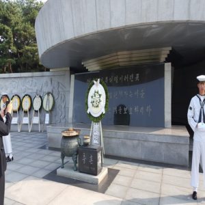 nelson-hong-no-cemiterio-nacional-da-coreia (13)